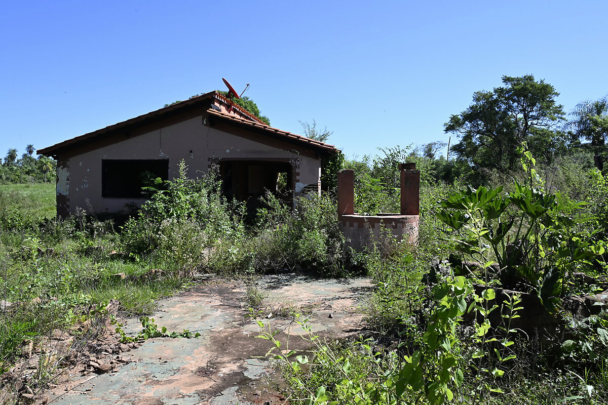 AL-GK-137-altos-verlassenes-haus-paraguay-heppner-lotes-bild-4
