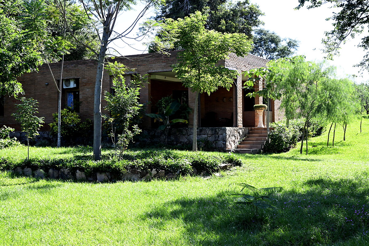 AT-HA-140-Haus-Heppner-Lotes-Paraguay-DSC9596_rat2_web