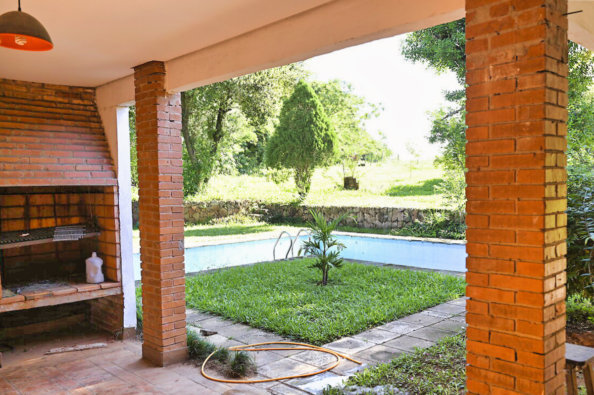 Häuser in Atyra Paraguay – Heppner Lotes