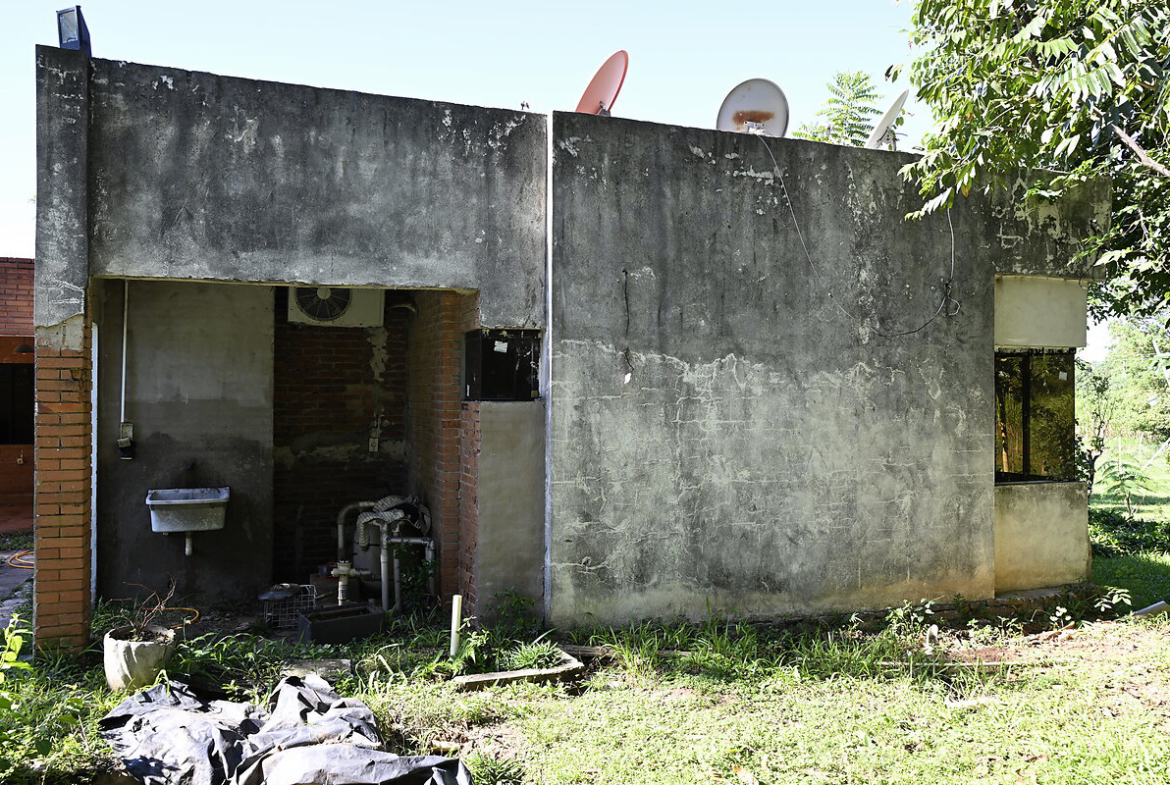 Häuser in Atyra Paraguay – Heppner Lotes